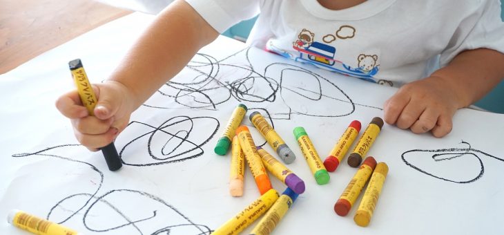 Cum comunică copiii – prin desen (pentru copii cu vârsta până la 3 ani)